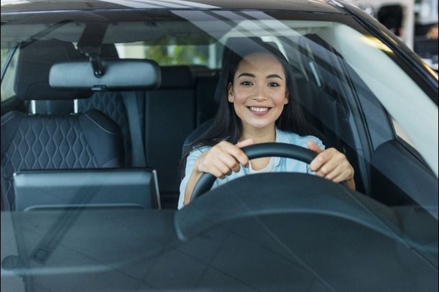 Car Insurance: 10 Eco-Friendly Tips for Responsible Driving